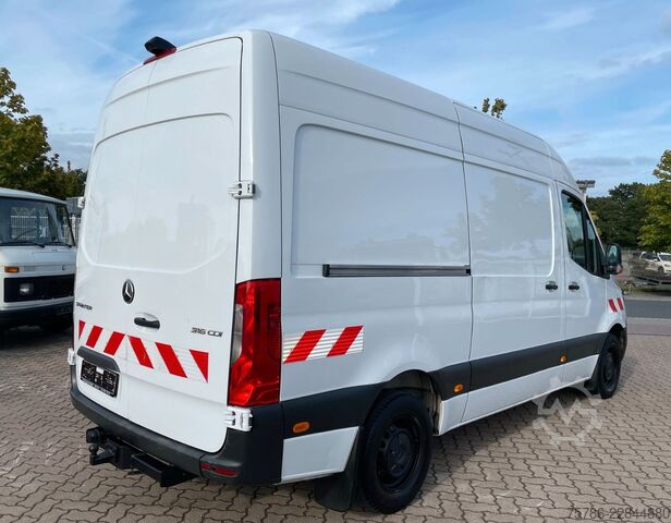 High top van MERCEDES-BENZ Sprinter 316 CDI L2H2/ AC/ Navi/ Cam/ AHK 3.5t