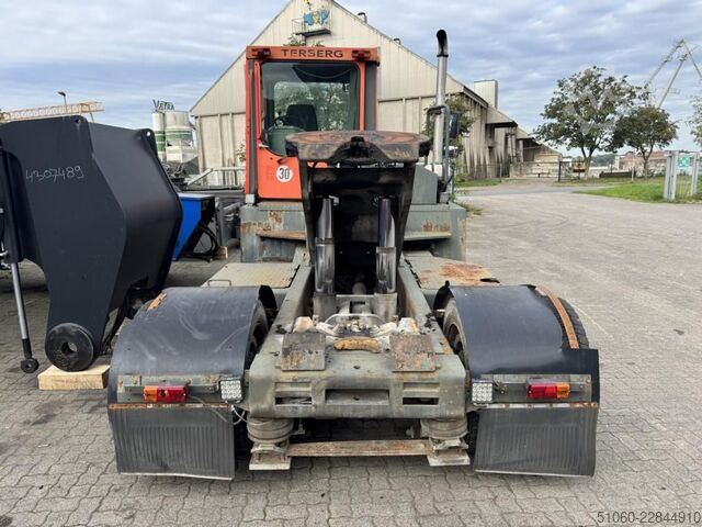 Terminal tractor Terberg TT220