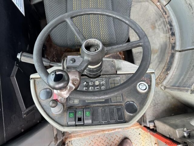 Terminal tractor Terberg TT220