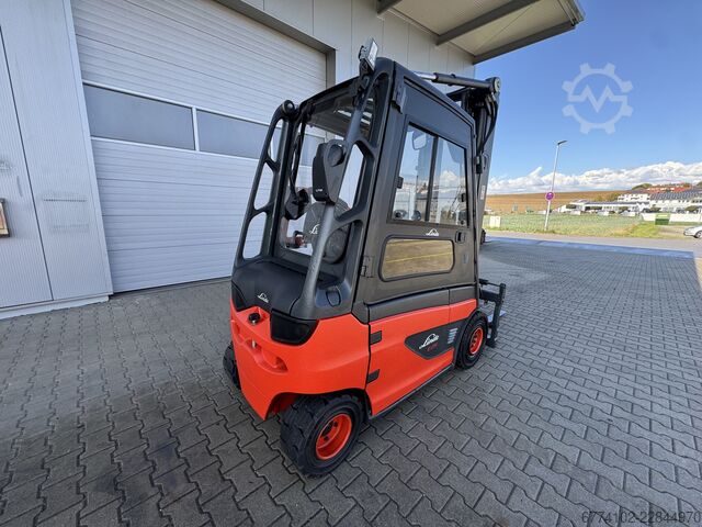 Electric - 4 wheels Linde E25 + Ladegerät NEU 80100--EK