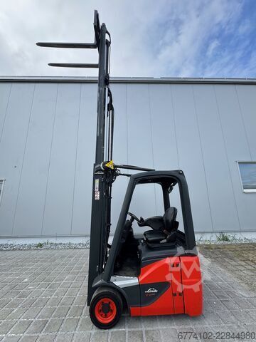 Electric - 3 wheels Linde E12-386-02 + Ladegerät 3550 --EK