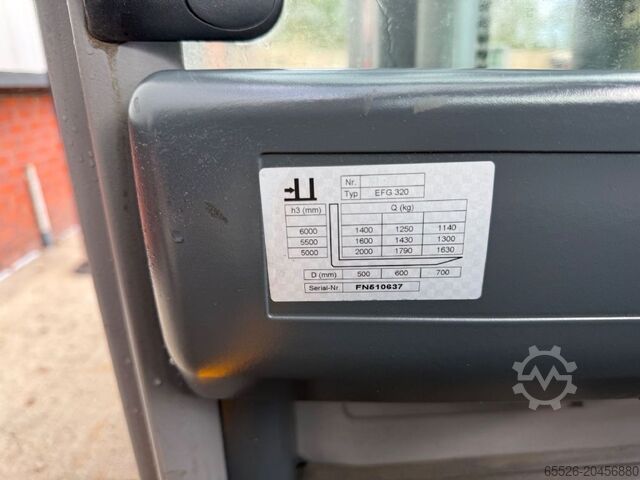 Elektro 4 Rad-Stapler Jungheinrich EFG 320 / 4586 Std.