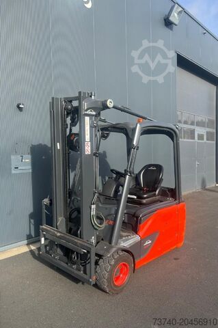 Elektro 3 Rad-Stapler Linde E20L-02