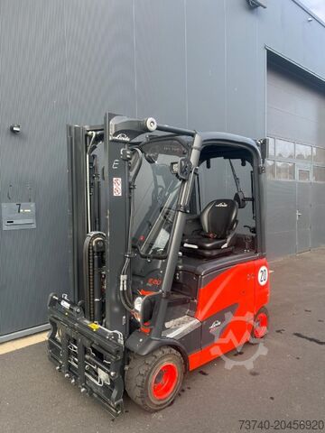 Elektro 4 Rad-Stapler Linde E20PH-02