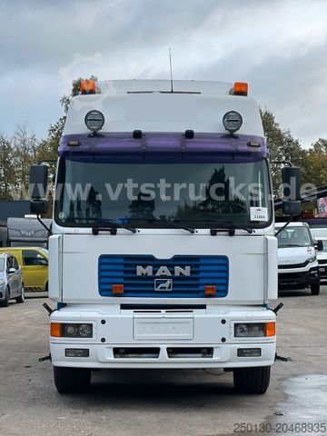 Abschleppwagen MAN F90 24.292 FVL/BL 6x2 Abschleppvorrichtung/Kran
