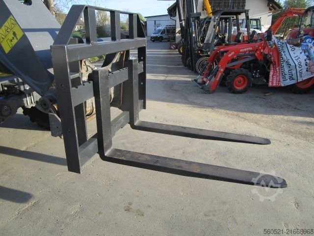 Teleskopstapler starr Massey Ferguson MF 9407H - 7m 3,5 Ton.- mit Palettengabel