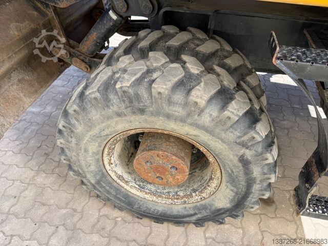 Mobilbagger CATERPILLAR M318F / 9.852 H / Deutsche Maschine