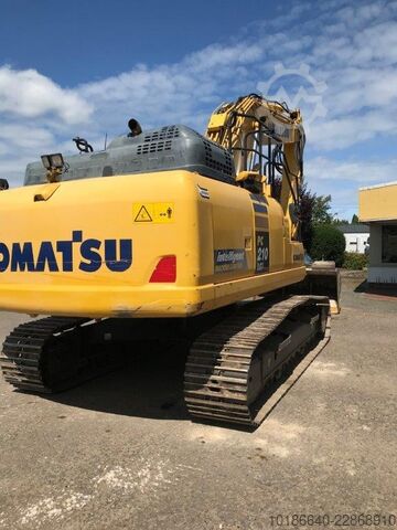 Komatsu PC210LCI-11 Komatsu PC210LCI-11