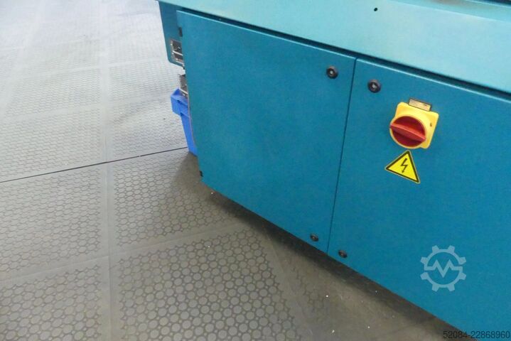 Injection molding machine BOY 22 E