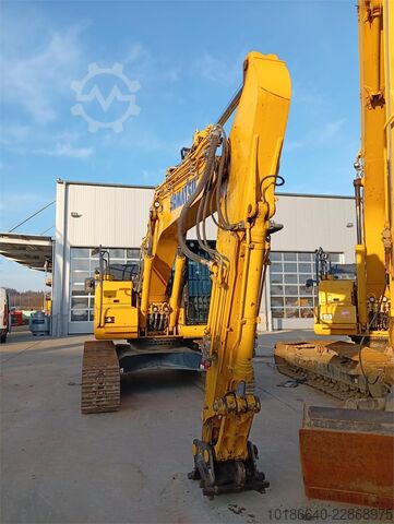 Komatsu PC210LC-11E0 Komatsu PC210LC-11E0