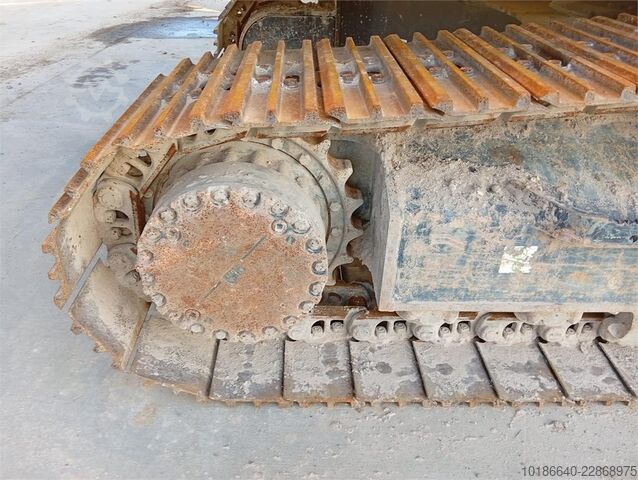 Komatsu PC210LC-11E0 Komatsu PC210LC-11E0