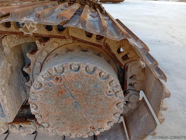Komatsu PC210LC-11E0 Komatsu PC210LC-11E0