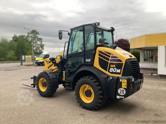 Komatsu WA80M-8E0 Komatsu WA80M-8E0