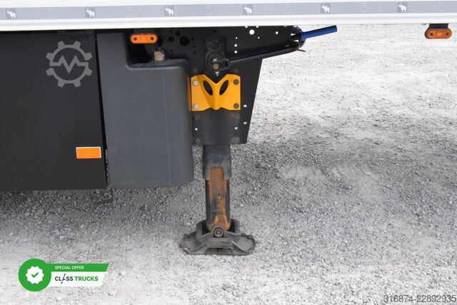 Reefer semitrailer SCHMITZ CARGOBULL SKO Double Deck FP60 ThermoKing SLXi 300
