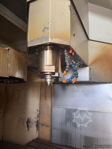 Vertical machining center DECKEL MAHO DMC 103 V