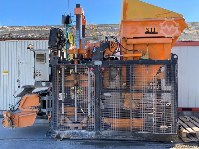 Concrete press STI Bodenfertiger FBH 1200