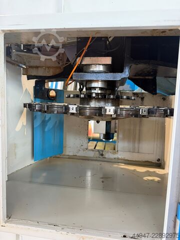 Vertical machining center KONDIA HM 1060