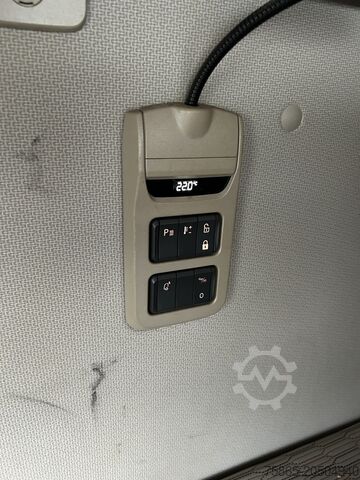 Standard tractor DAF XF 450 FT Space Cab / 688 dkm / MX Brake / APK ...