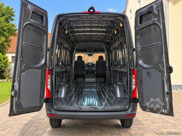 Van Mercedes-Benz Sprinter 319 CDI 4x4 Allrad 9-G Automatik L4H2