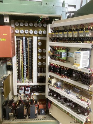 Werkzeugfräsmaschine Tos FNGJ 40