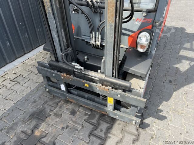 LPG Forklifts Linde H25T-02