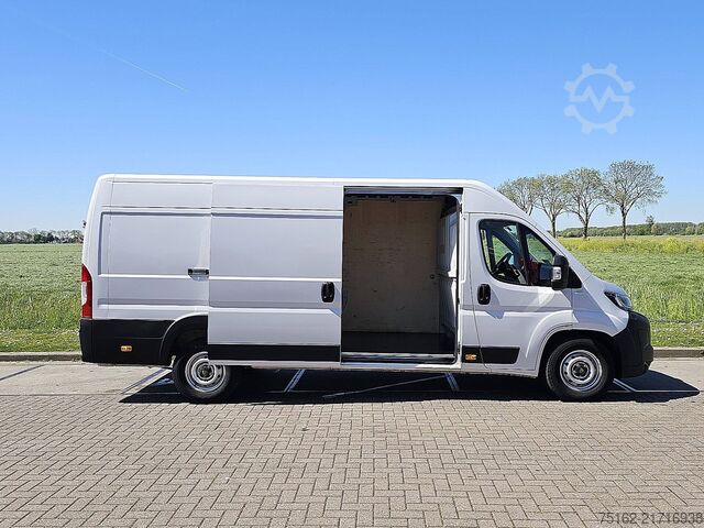 High-roof van PEUGEOT BOXER 2.2 L4H2 Automaat Navi