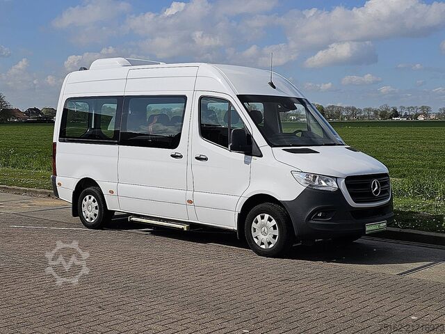 Passenger transportation MERCEDES-BENZ SPRINTER 314 L2H2 9-Pers 2x Airco