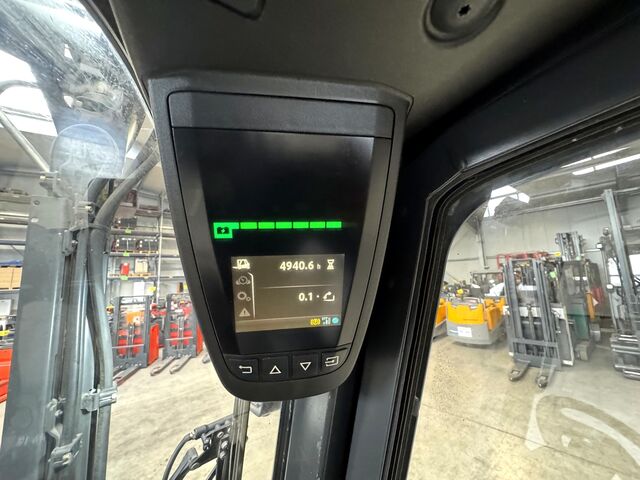 Battery 2022 S + safety inspection (UVV) valid until 09/2027 Linde E 30/600H
