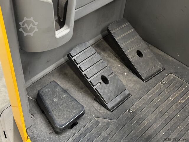 Forklift Jungheinrich - ETE 480 Jungheinrich ETE 480