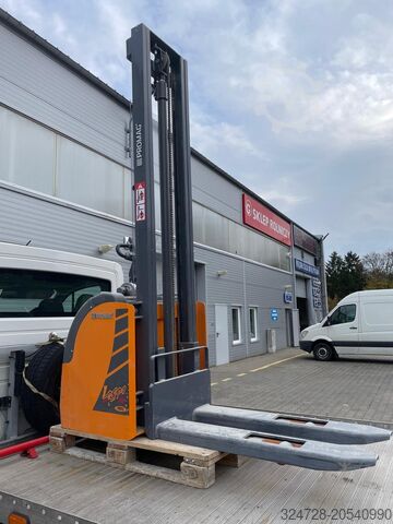 High-lift pallet truck OMG LOGOS AC 1200kg 4115mm