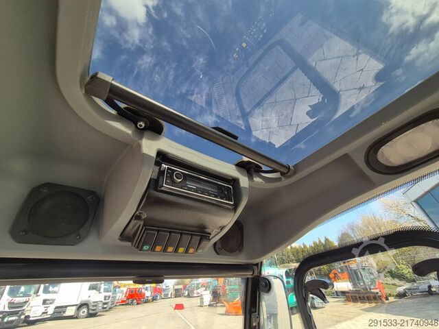 Municipal tractor Kärcher MIC 34C - TIPP TRAILER