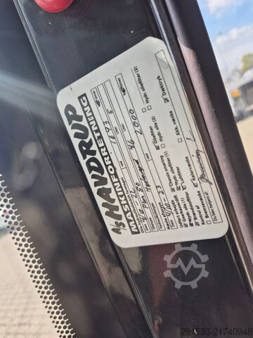 Municipal tractor Kärcher MIC 34C - TIPP TRAILER