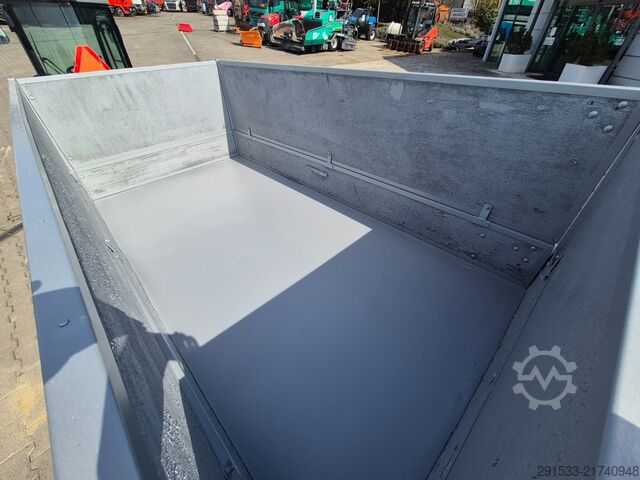 Municipal tractor Kärcher MIC 34C - TIPP TRAILER