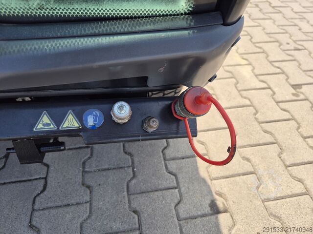 Municipal tractor Kärcher MIC 34C - TIPP TRAILER