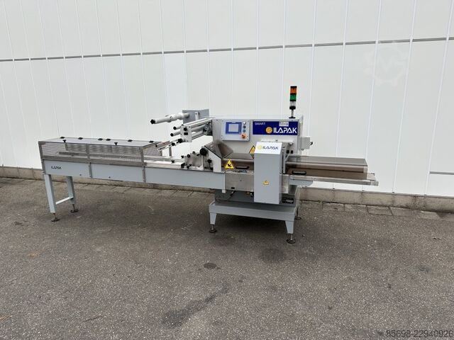 Ilapak Smart flow pack machine ILAPAK Smart