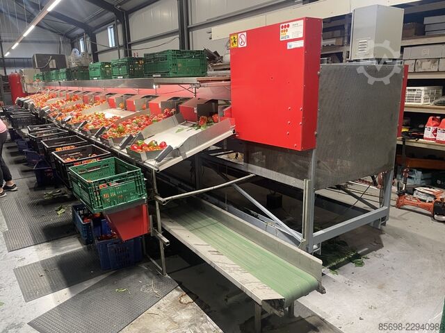 Aweta GMB4-12+1 pepper sorting machine with elevator and scales AWETA GMB4-12-1