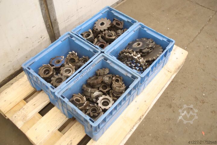 Roller end mill disc cutter 99.6 kg unbekannt Aufnahme 32 mm 125Wx12x32 HSS