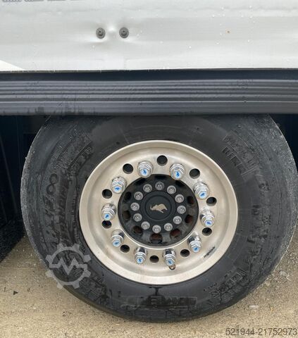 Open semitrailer with tarp Schmitz Cargobull SCB S2 SCS 18/1-13.62 Curtainsider