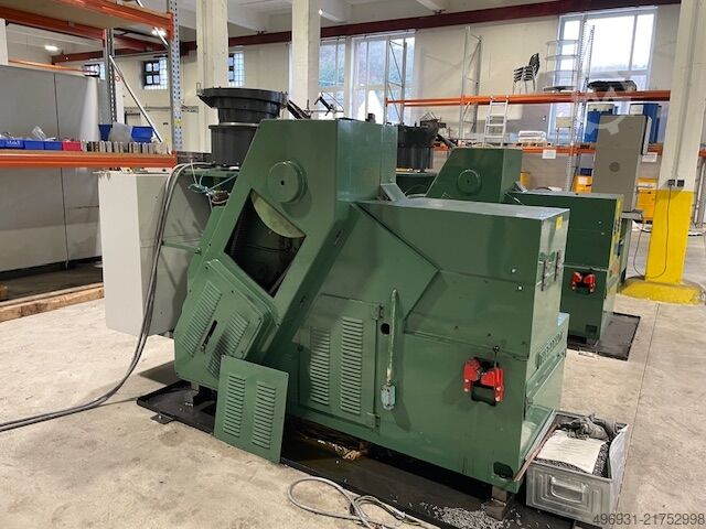 Screw manufacturing machine INGRAMATIC RP1