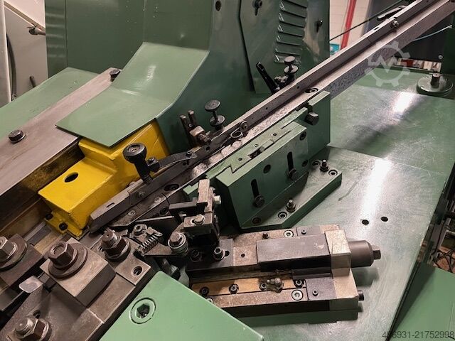 Screw manufacturing machine INGRAMATIC RP1