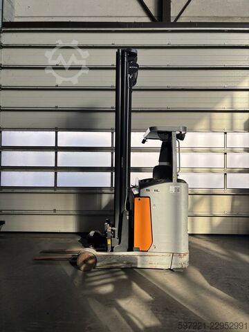 Reach Trucks Still FM-X14