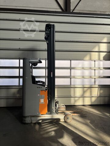 Reach Trucks Still FM-X14