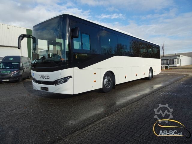 Intercity bus IVECO NEU Crossway 55 Sitze Luxuspolsterung
