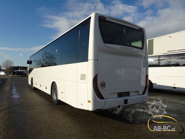Intercity bus IVECO NEU Crossway 55 Sitze Luxuspolsterung