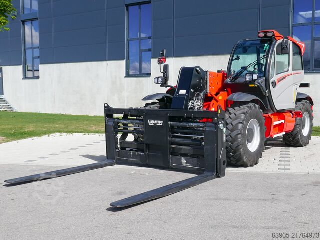 Telescopic forklift Manitou MHT 790