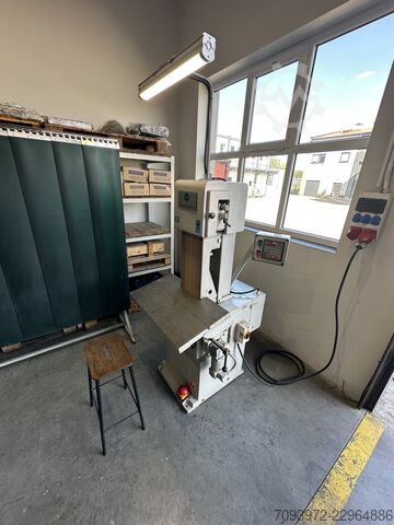 Zimmerman VBZ250 belt grinder Zimmerman VBZ250