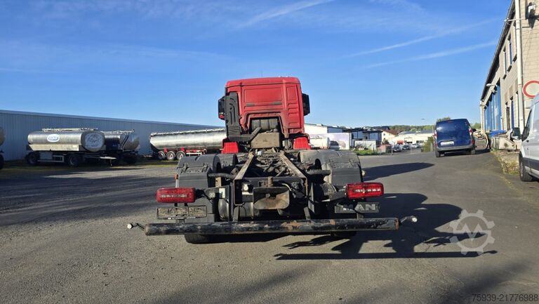 LKW-Fahrgestell MAN TGS 26.460 6x2