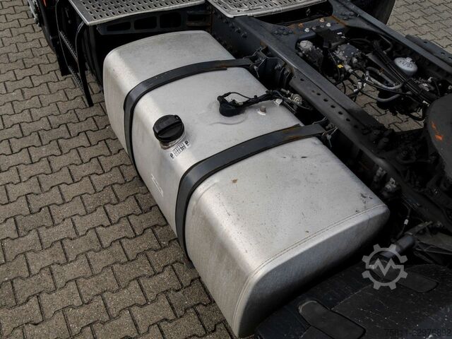 Standard tractor unit DAF XF 480 FT SSC + MX-BREAK + 545l TANK Klima ZV