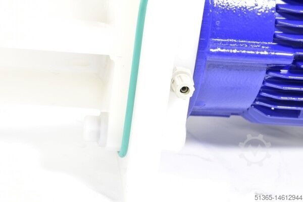 Submersible pump with Dietz motor Höllmüller 2166721a