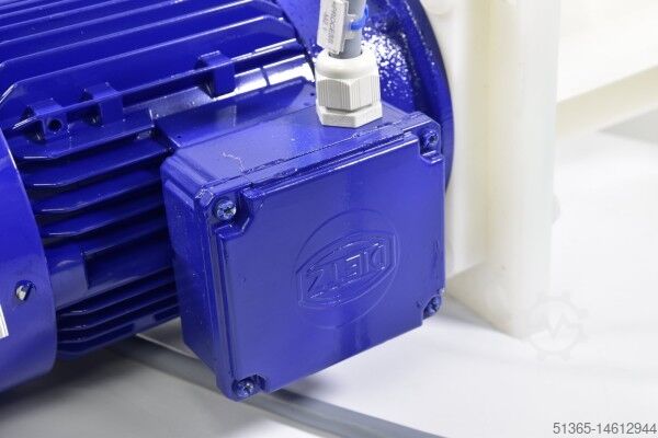 Submersible pump with Dietz motor Höllmüller 2166721a